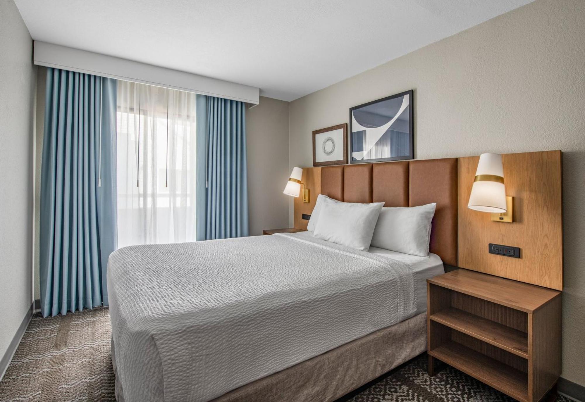 Staybridge Suites Oxnard - River Ridge By Ihg Exterior photo