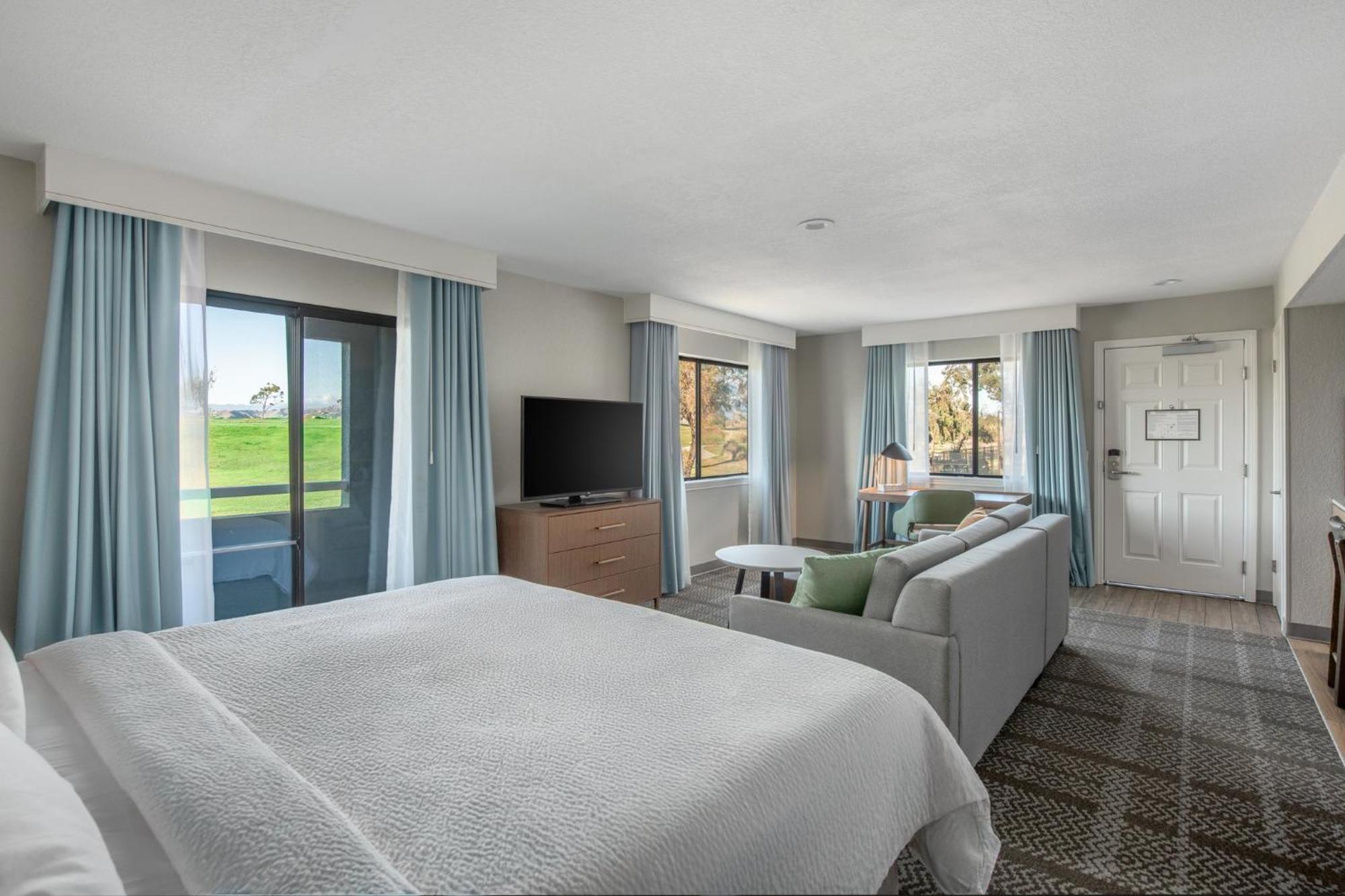 Staybridge Suites Oxnard - River Ridge By Ihg Exterior photo